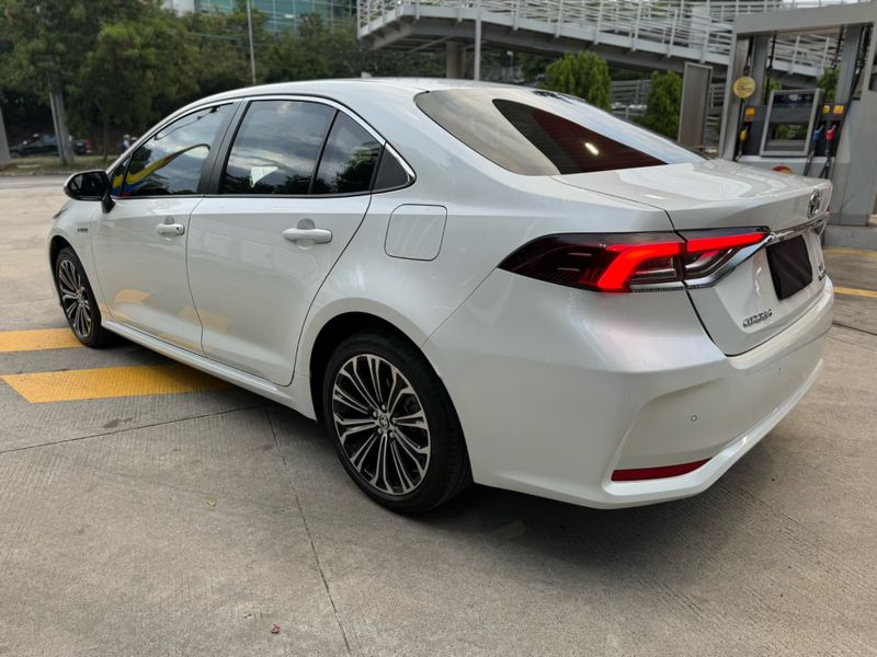 TOYOTA COROLLA SEG HÍBRIDO BLINDADO - imagen secundaria 2