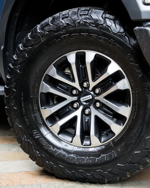 Ford F-150 Ranger Raptor - imagen secundaria 2