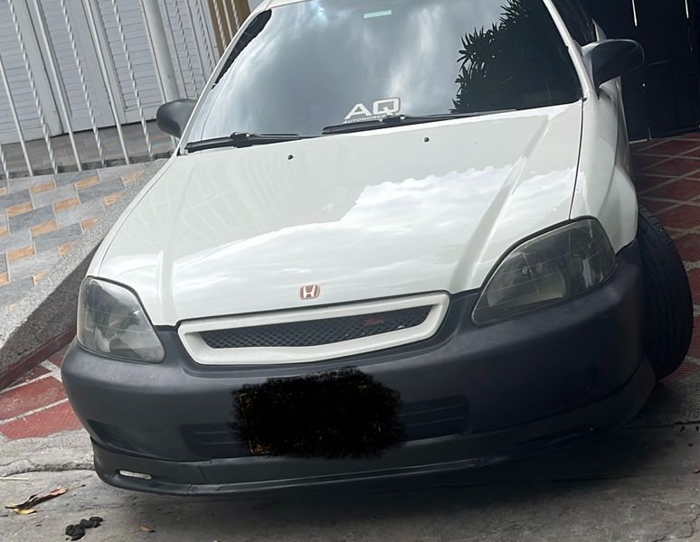 Honda civic 2000 VTEC - imagen secundaria 1