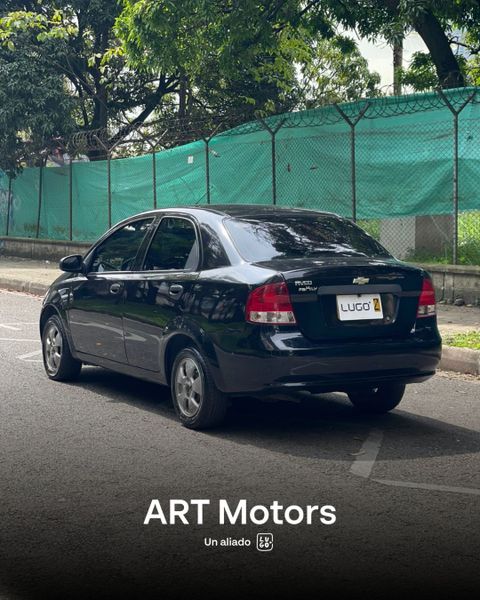 Chevrolet Aveo Family 4x2 Mecánico 2014 1.5 - pasa peritaje - imagen secundaria 2