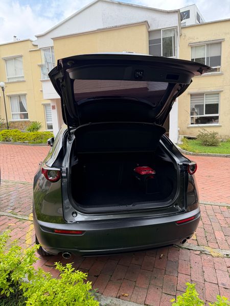Mazda CX30 Grand Touring Mild-Hybrid 2023 - imagen secundaria 2