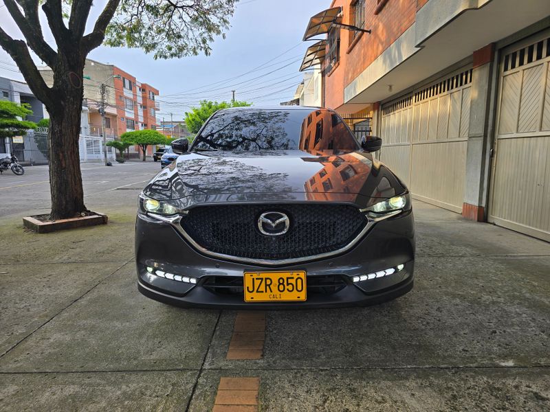 Mazda cx5 grand touring carbon edition - imagen secundaria 1