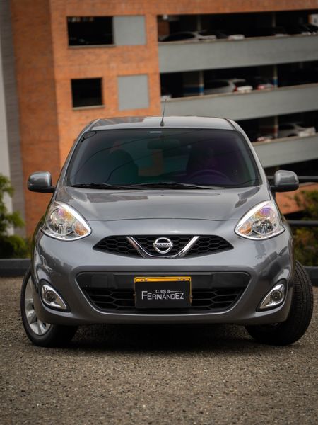 Nissan March Sense mecánico 2019 - imagen secundaria 1