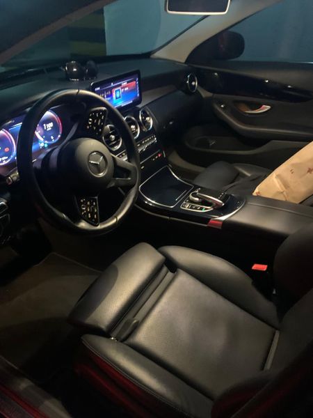 Mercedes-Benz C200 2021  Bajo kilometraje excelente estado - imagen secundaria 1