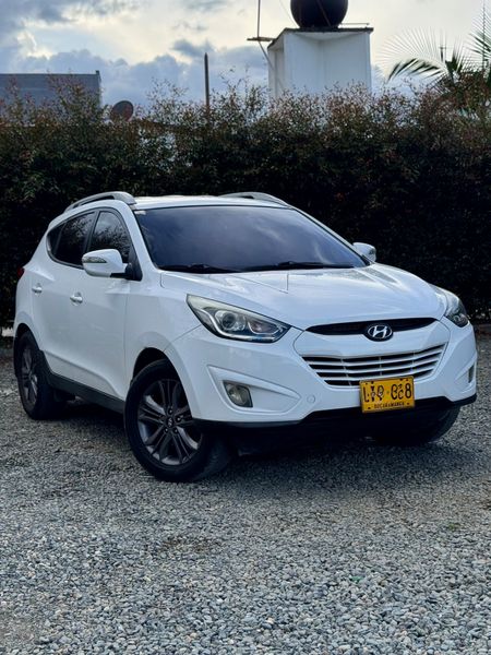 Hyundai Tucson mt 4x2 2015 - imagen secundaria 2