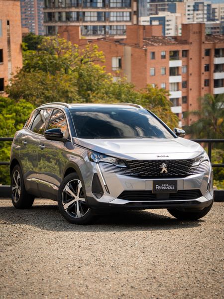 Peugeot 3008 Allure 2023 - imagen secundaria 2