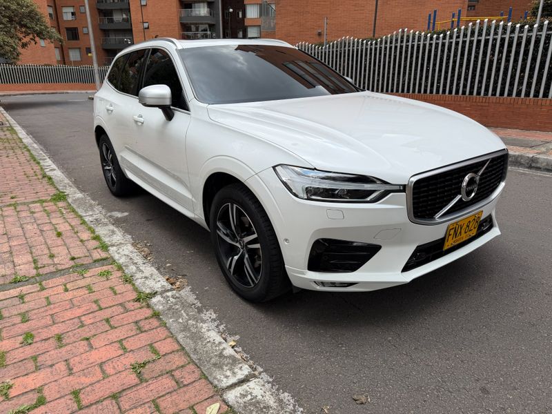 VOLVO XC60 R-DESING - T5 - POLESTAR - imagen secundaria 2