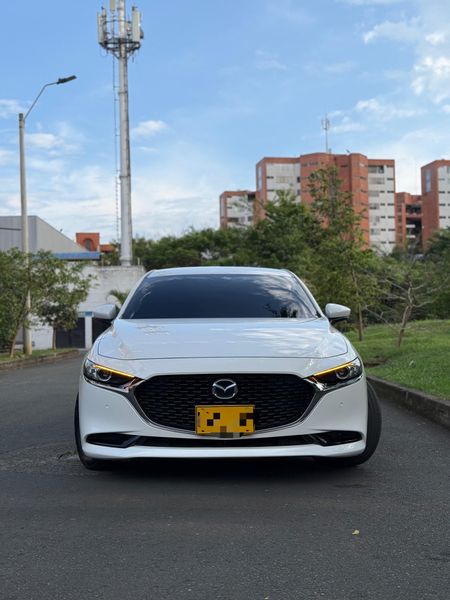 Mazda 3 2024 híbrido - imagen secundaria 1