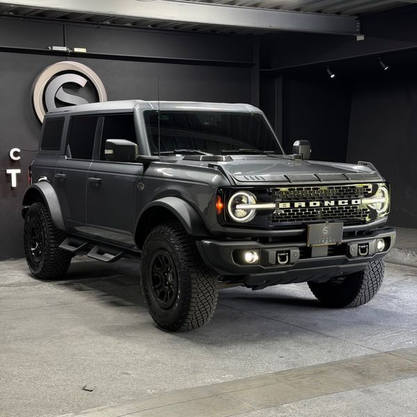 Ford Bronco WildTrak 2024 - imagen secundaria 2