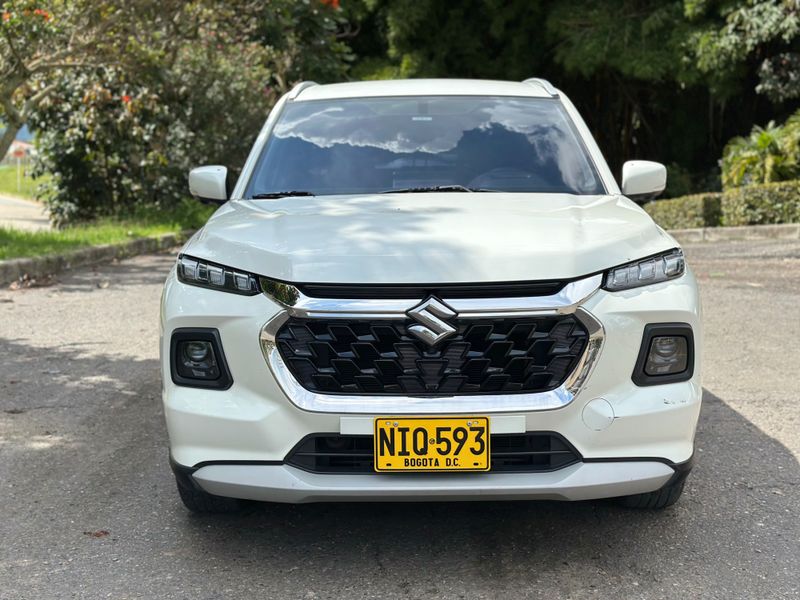 Suzuki gran Vitara GLX HYBRID - imagen secundaria 2