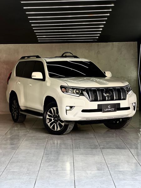 TOYOTA PRADO VX - imagen secundaria 1