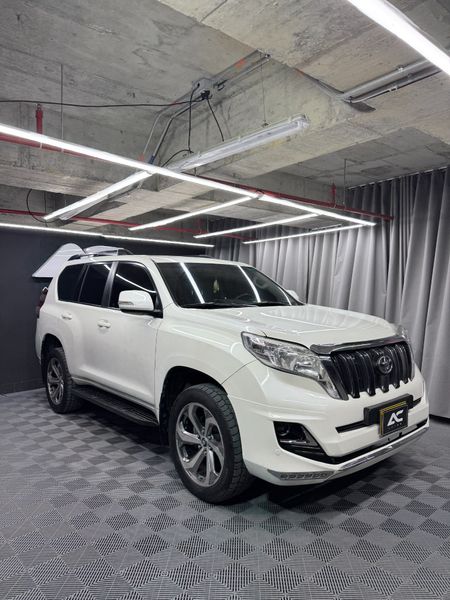 Toyota Prado 3.0 Tx-l - imagen secundaria 2