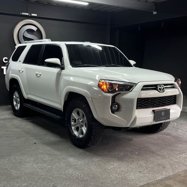 Toyota 4Runner SR5 2024 Blindaje 2 Plus - imagen secundaria 2