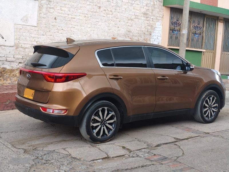 Kia New Sportage LX 2017 - imagen secundaria 1