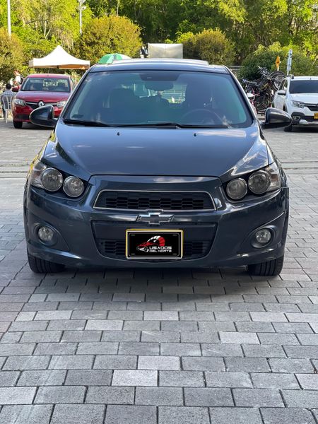 Chevrolet Sonic Lt 2015 - imagen secundaria 1