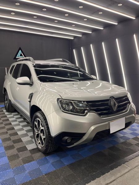 Renault Duster Intens 4x4 - imagen secundaria 2