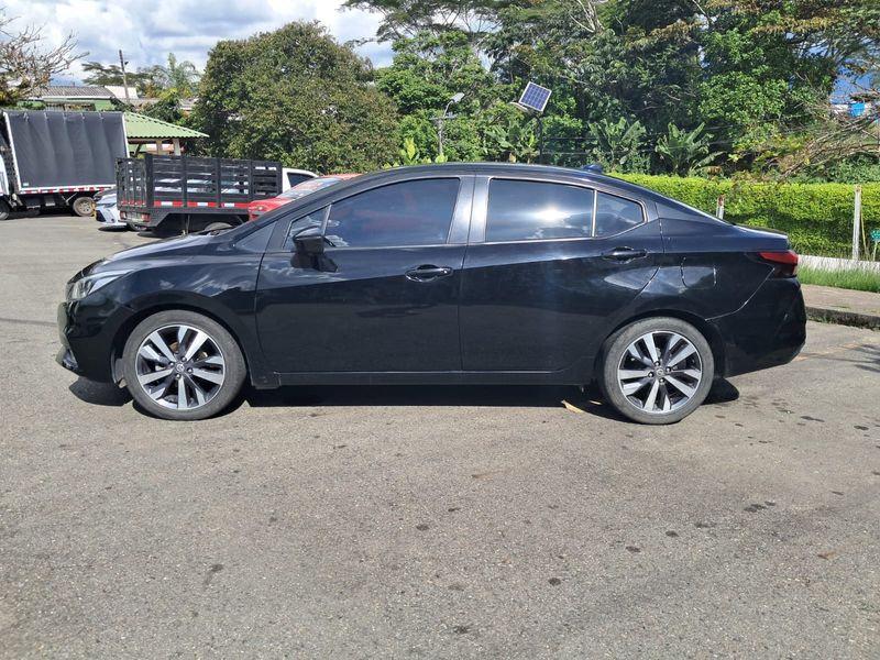 2022 Nissan versa advance automatico unica duea info 3136614176 - imagen secundaria 1