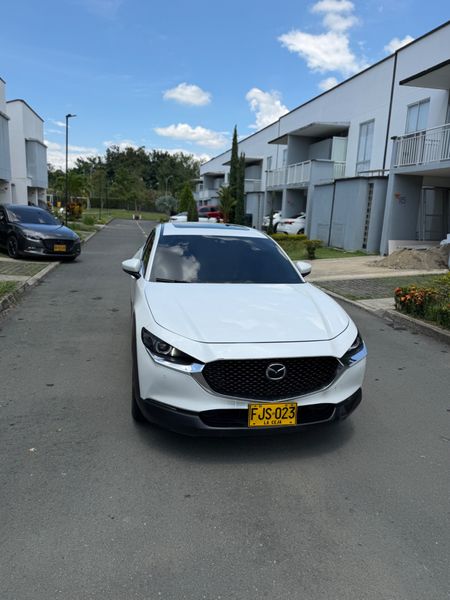 Mazda CX 30 grand touring LX 4x4 - imagen secundaria 1