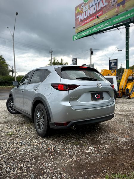 Mazda CX5 Touring 2.5 cc - imagen secundaria 2