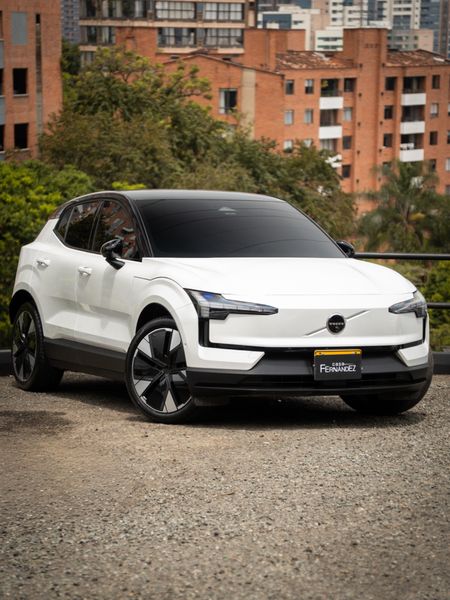 Volvo Ex30 Ultra Range 2025 - imagen secundaria 2