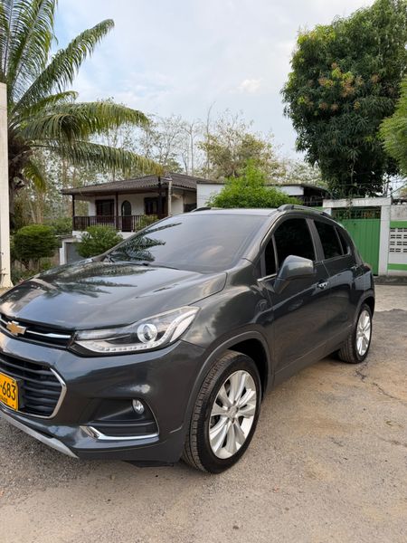 Chevrolet Tracker Premier 2019 Automática - imagen secundaria 1