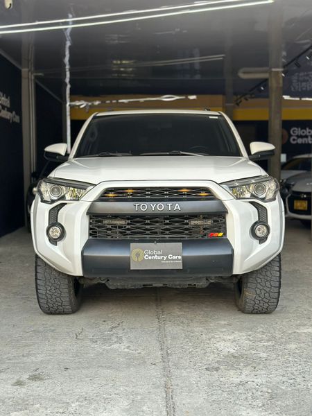 Toyota 4Runner Sr5 2017 - imagen secundaria 1
