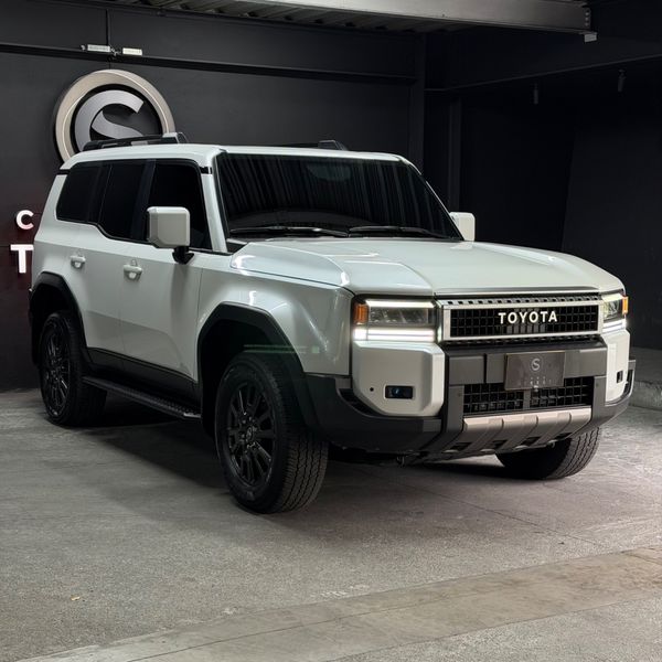 Toyota Prado TXL 2025 Diesel - imagen secundaria 2