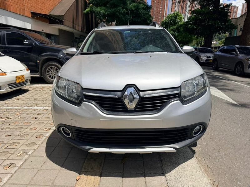 Renault sandero Stepway 2017 - imagen secundaria 2