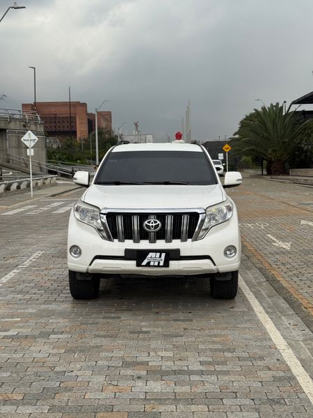 Toyota Prado Tx blindaje 2 - imagen secundaria 2