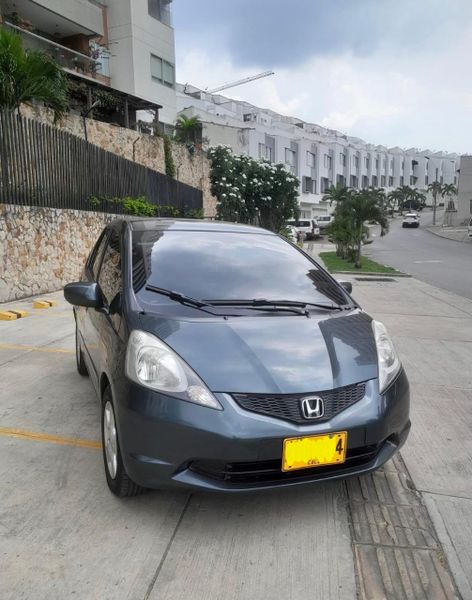 Honda FIT 2010 - imagen secundaria 1