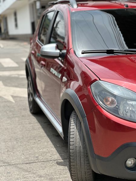 Renault sandero stepway 2011 - imagen secundaria 2