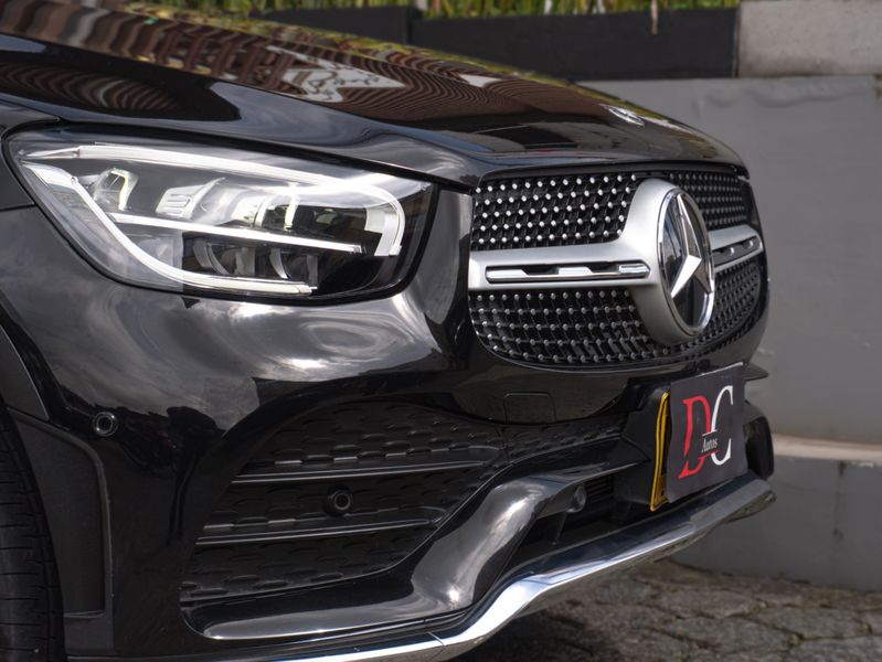 Mercedes Benz GLC 300E Coupe 2023 - imagen secundaria 1