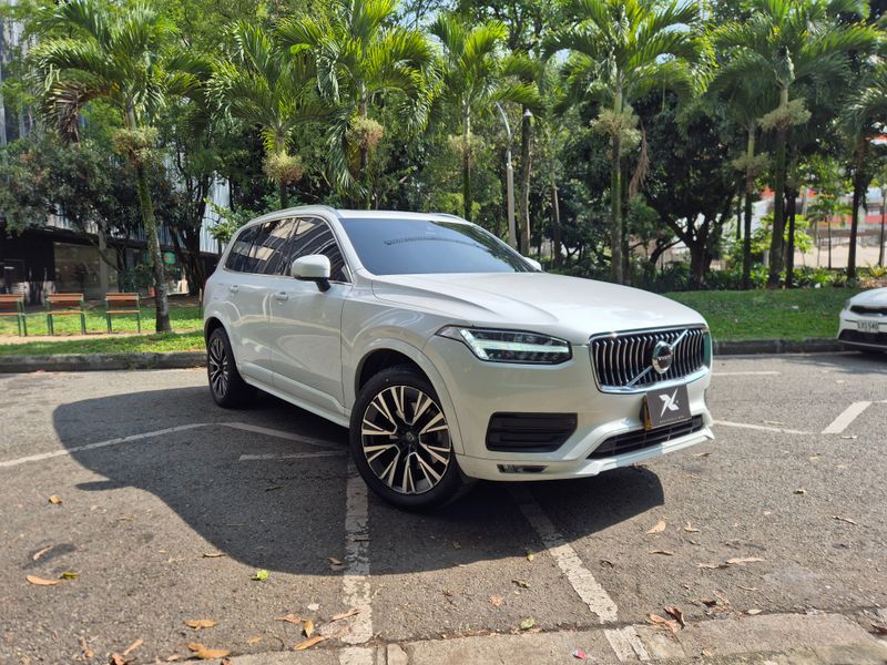 VOLVO XC90 HIBRIDA 2022 - imagen secundaria 1