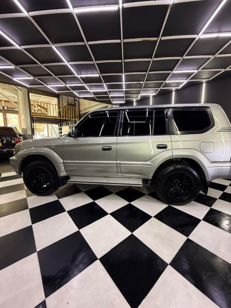 TOYOTA PRADO VX - imagen secundaria 2