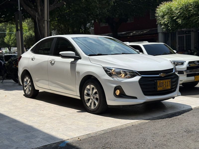 CHEVROLET ONIX LTZ SEDAN AUTOMÁTICO 2021 - imagen secundaria 2