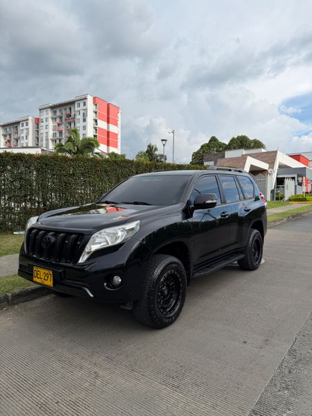 Toyota Prado Tx Diesel 2011 - imagen secundaria 1