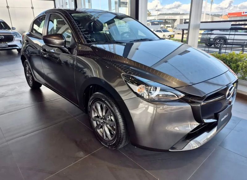 Mazda 2 Sport Touring Modelo 2027 - imagen secundaria 2