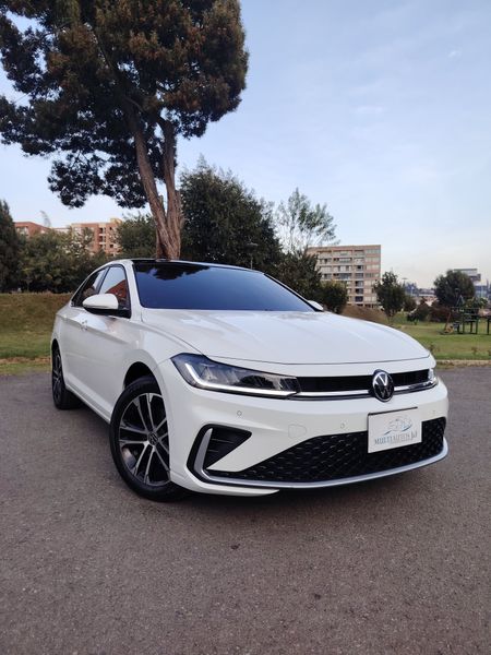 Volkswagen Jetta HighLine Tsi - imagen secundaria 1