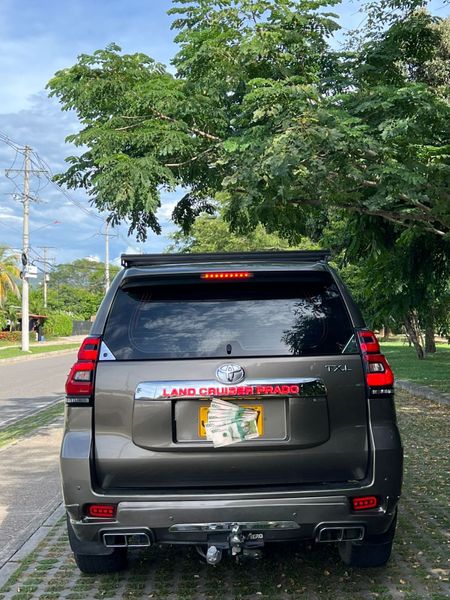TOYOTA PRADO TXL - imagen secundaria 2