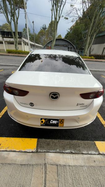 Mazda 3 Touring Automatico Hibrido 2024 - imagen secundaria 2
