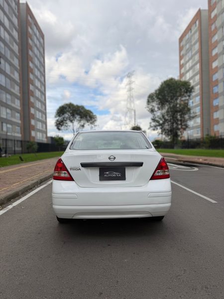 Nissan TIIDA sd 1.6 Miio - imagen secundaria 1