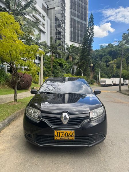 Renault Logan - imagen secundaria 1