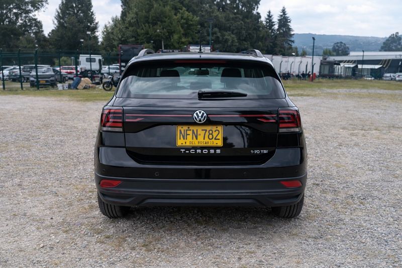 VOLKSWAGEN T-CROSS TRENDLINE MT CON GARANTÍA MECÁNICA - imagen secundaria 2