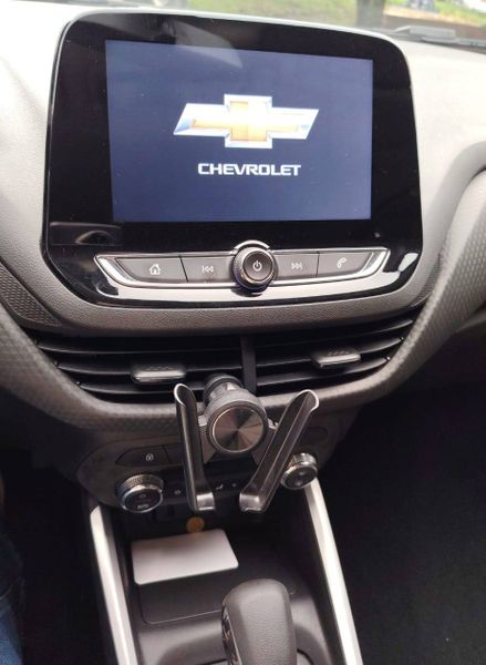 Chevrolet Onix Turbo Modelo 2023 - imagen secundaria 2