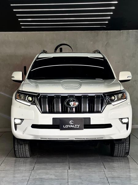 TOYOTA PRADO VX - imagen secundaria 2