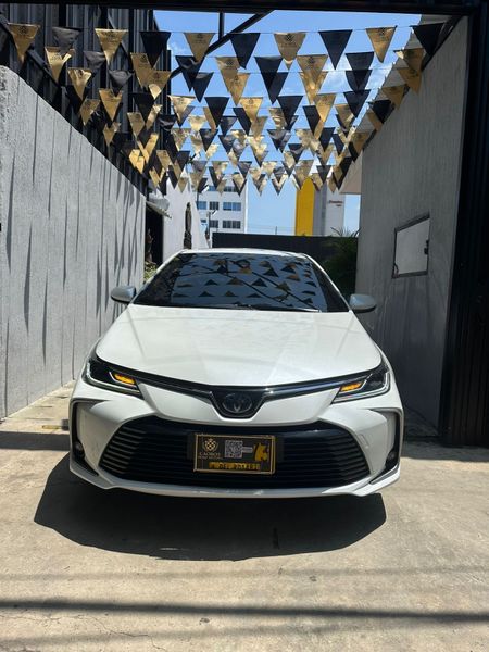 TOYOTA COROLLA HEV 2023 SEG - imagen secundaria 1