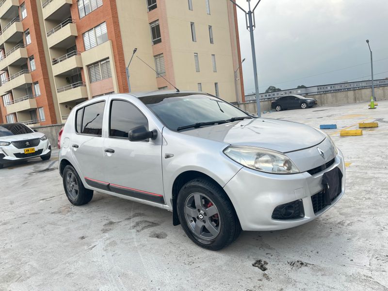 Renault Sandero 2014 Expression - imagen secundaria 1