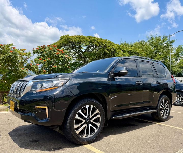 Toyota prado TXL 2013 - imagen secundaria 1