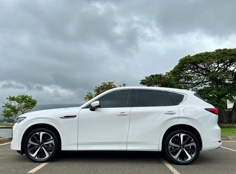 Mazda CX-60 2024 grand touring signature híbrida ligero  4x4 - imagen secundaria 2