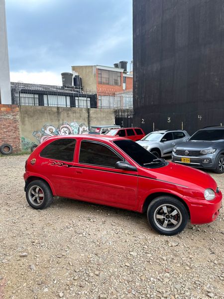 Chevrolet corsa 2005 - imagen secundaria 1